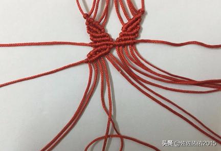 怎样用红绳编织蝴蝶？