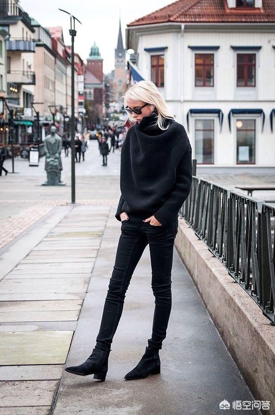 黑色毛衣应该怎么搭配好看？