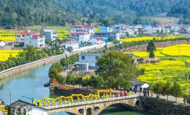 莲花县以前是吉安市，为什么在92年会划规到和文化习俗完全不同的萍乡？