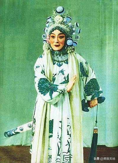 中国京剧艺术家四大名旦都有哪些代表作？