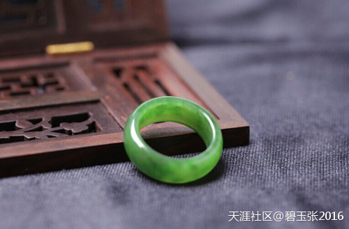 玉戒指的圈口尺寸测量方法