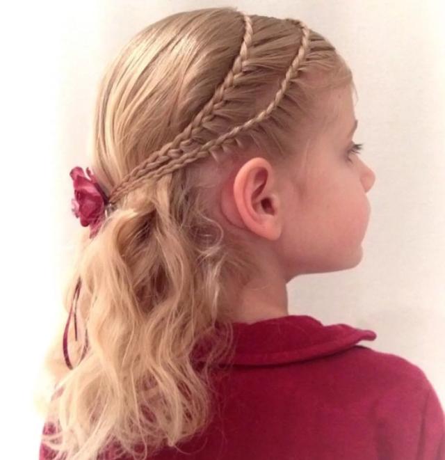 男幼师给女孩编出网红辫，有哪些编发简单好学适合给孩子编？