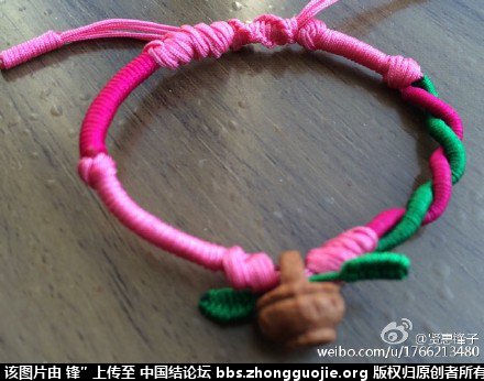 彩虹手链编织方法？